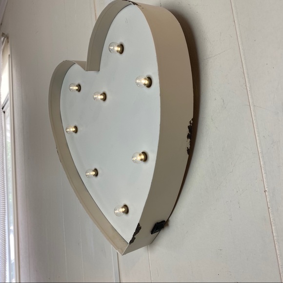 Studio Decor Cream Distressed Marquee Sign - Picture 8 of 10